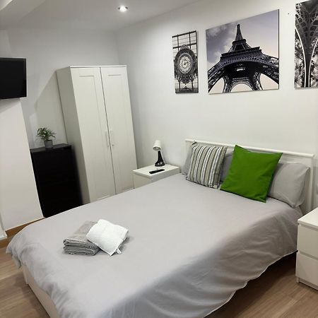 Manrique Rooms Málaga Eksteriør bilde