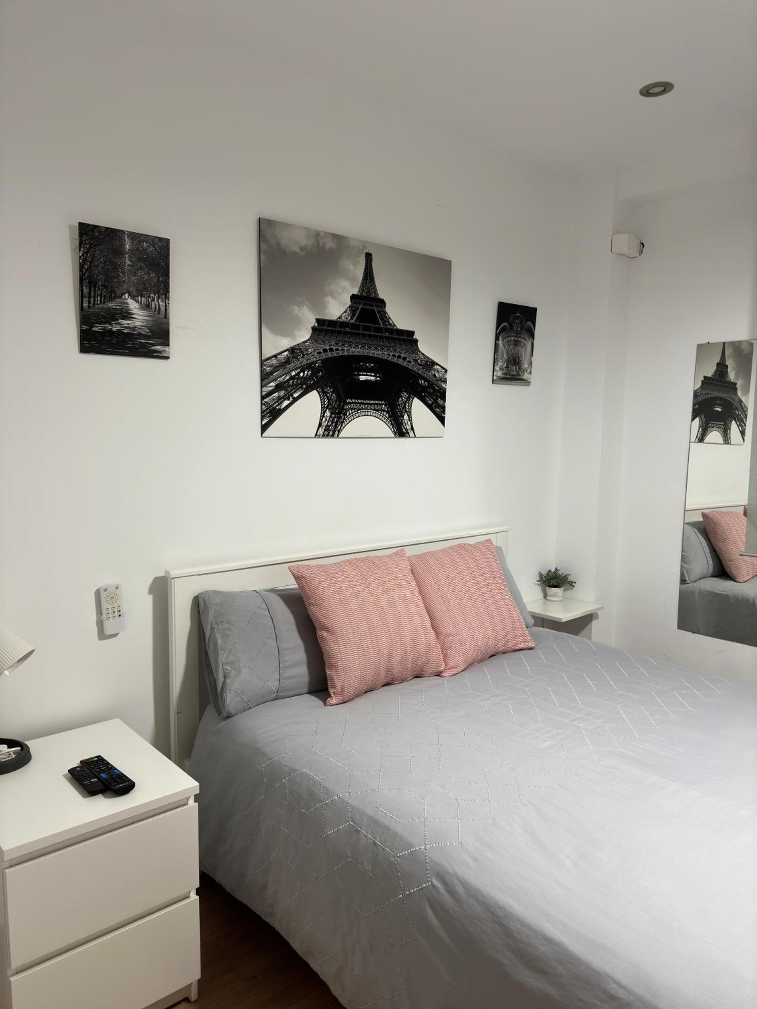 Manrique Rooms Málaga Eksteriør bilde